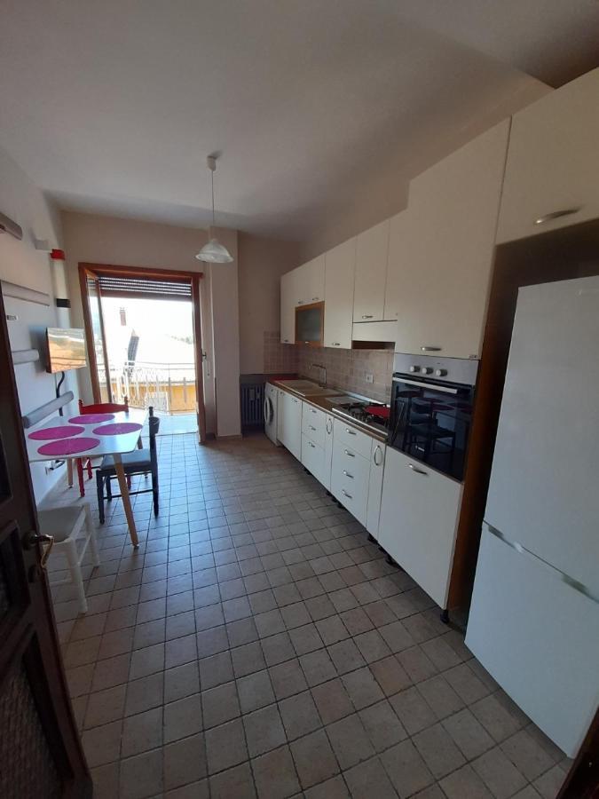 Apartamento Dreamhouse LʼAquila Exterior foto